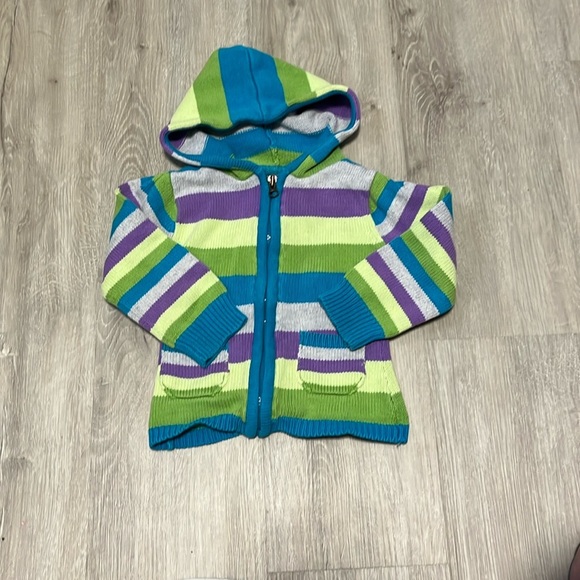 4/$20 Cherokee mixed colour sweater - Picture 1 of 1